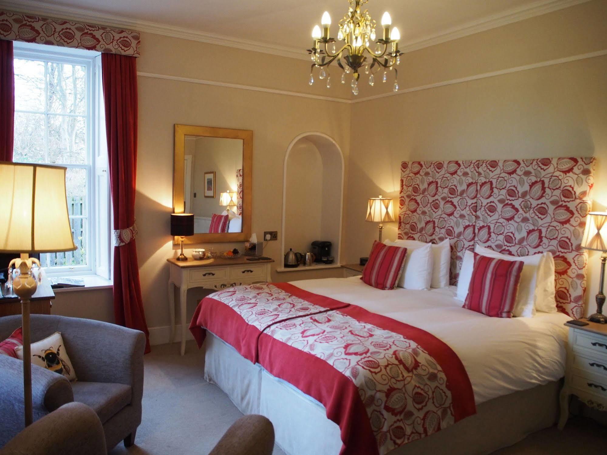 Bed and Breakfast The Factor'S House à Cromarty Extérieur photo